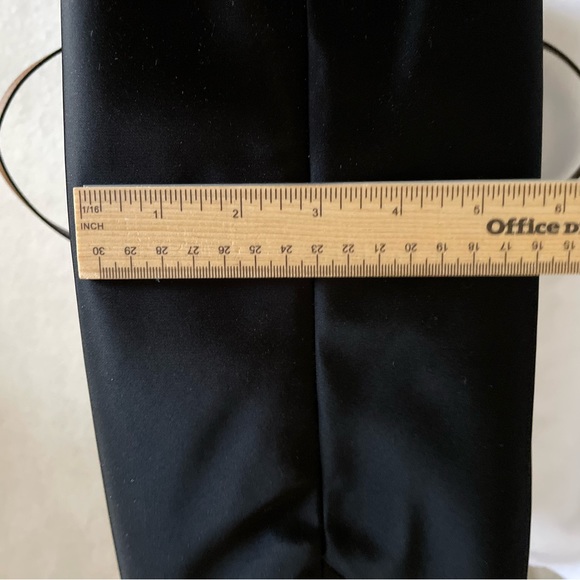 NWT  MICHAEL KORS  TOTE.   Black nylon with tan trim and Gold Tone Hardware - Picture 8 of 9